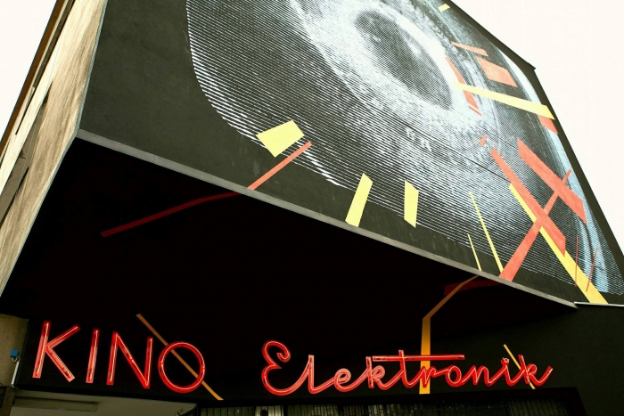 Neon Kina Elektronik